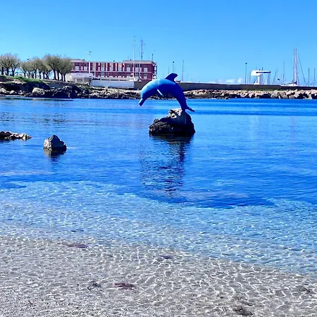 Beautiful 100mt From The Sea Holiday home *